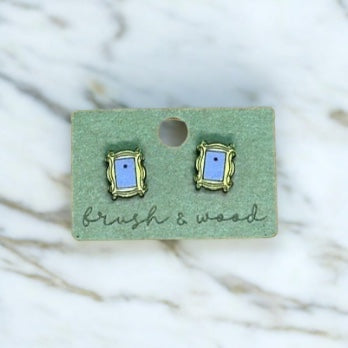 Framed Peep Hole Studs